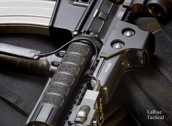EOTech 552 w/ LaRue Tactical QD Mount LT110